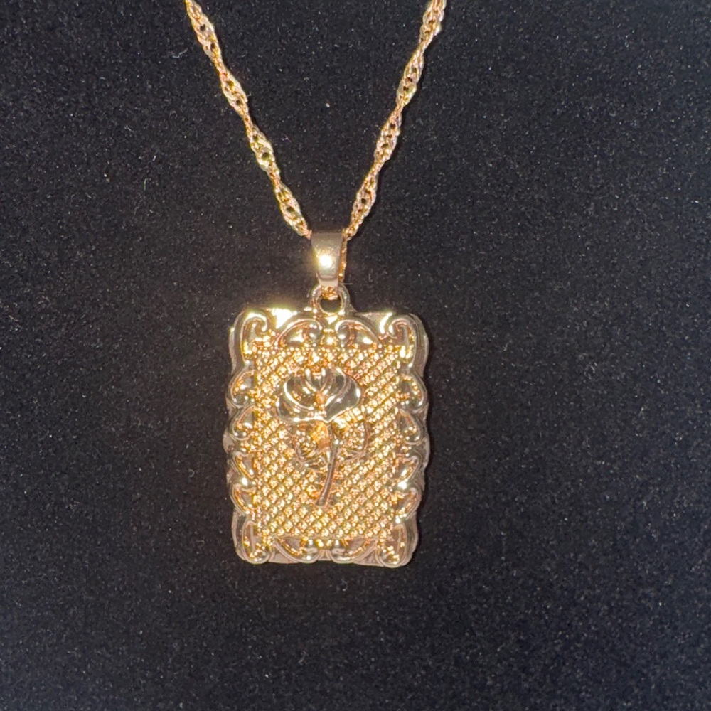 Aria Jeweler Inc Necklace
